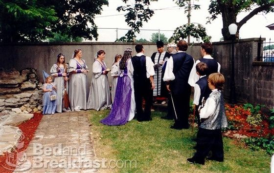 Matrimonio tema medievale