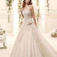 Questo é il mio abito e il vostro??? postate le foto!!!! - 1