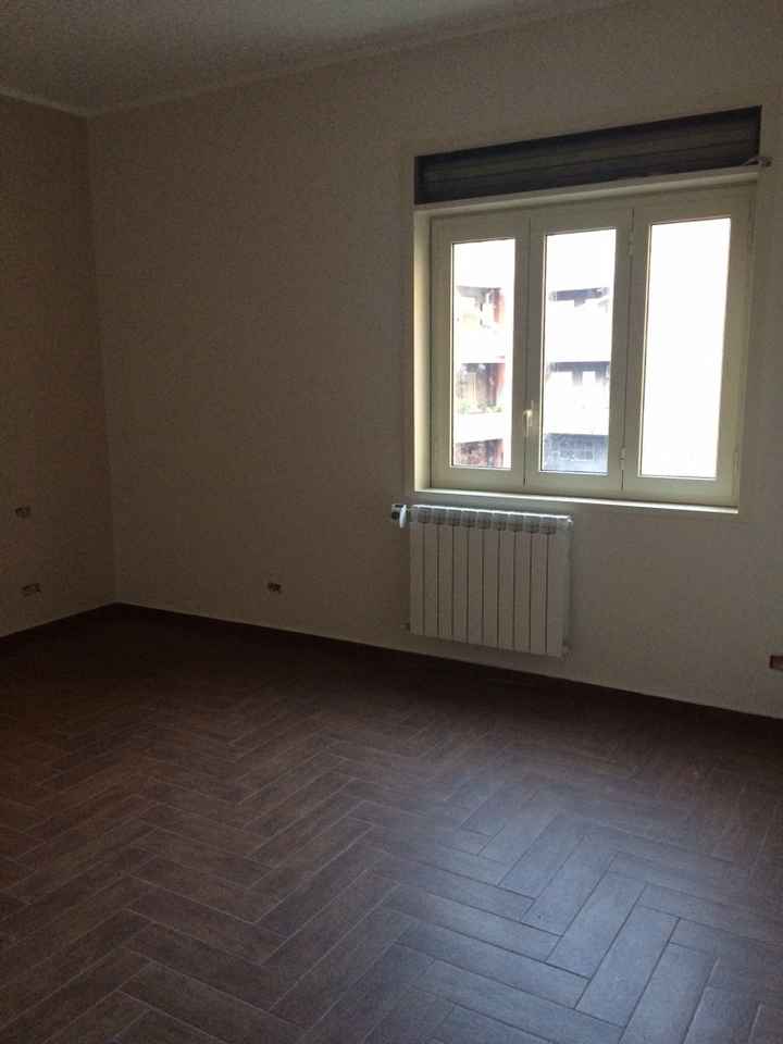 Gres porcellanato effetto parquet - 1