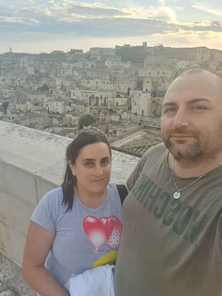 Postate una foto di voi due 👇 - 1