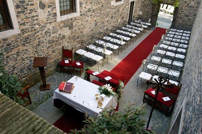 Cerimonia religiosa all'aperto