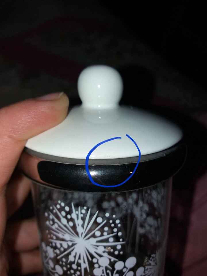 Altro difetto sul tappo