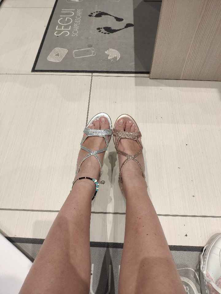 Scarpe di ricambio 😜 - 5