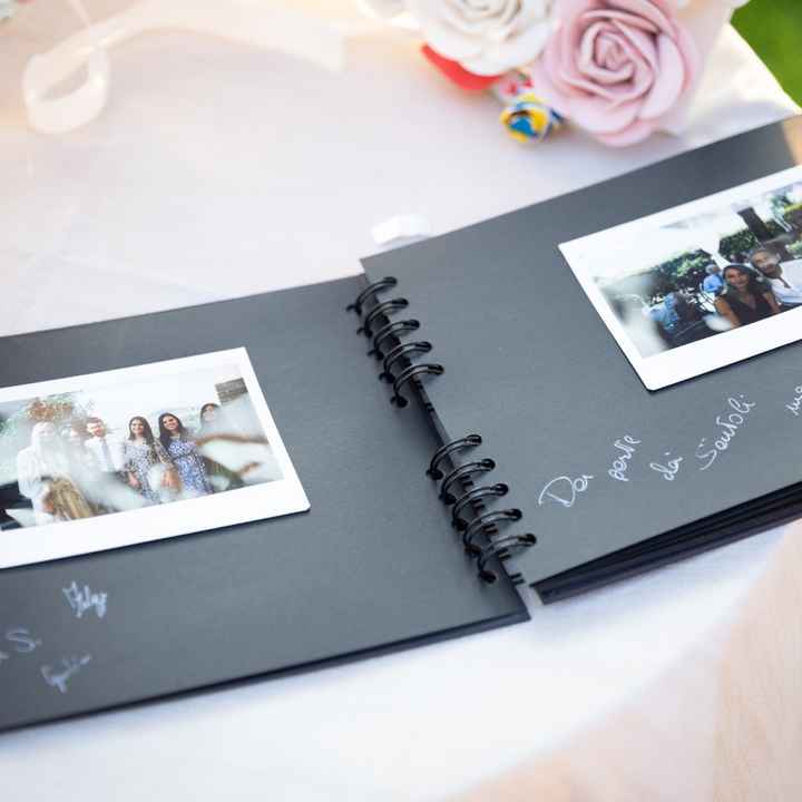 Guest book 🤵👰 - 1