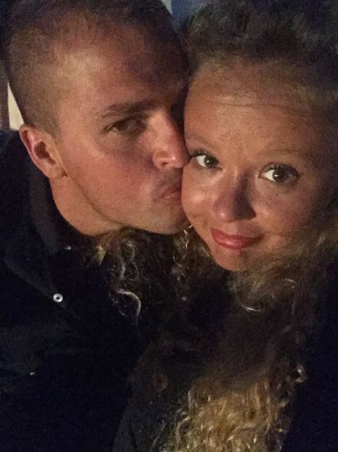 Giornata mondiale del bacio: condividete i baci con la vostra metà - 1