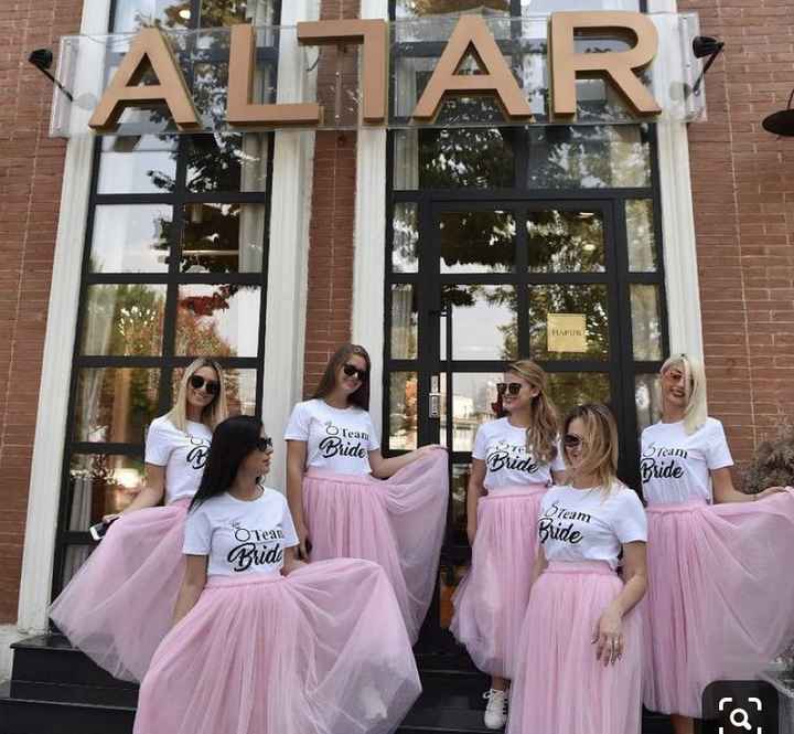 Estate=stagione degli addii al nubilato - 3