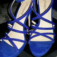 Mi fate vedere le vostre scarpe? - 1