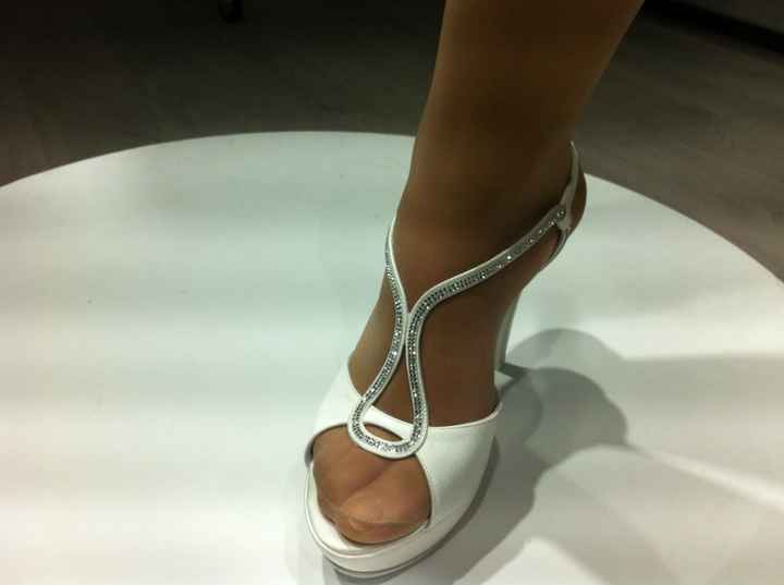 Quale scarpe da sposa avete scelto??? - 1