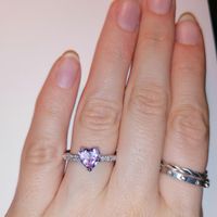 E ora mostraci una foto del tuo anello di fidanzamento! - 1