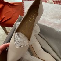Quanto vi sono costate le scarpe da sposa? - 1