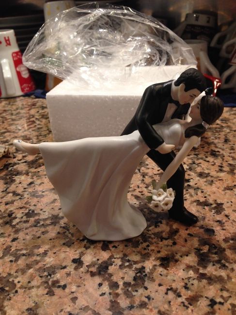 Cake topper