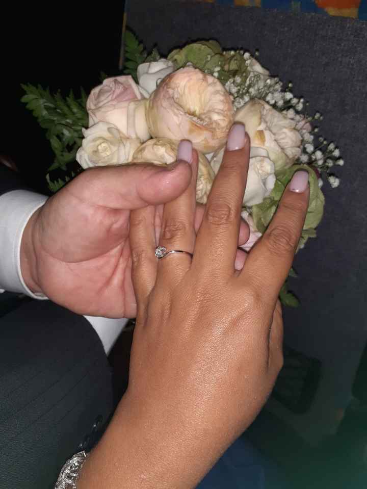 Postate una foto di voi due 👇 - 1