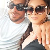 Postate una foto di voi due 👇 - 1