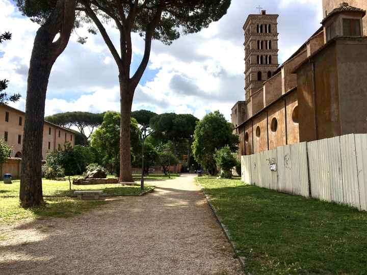 Chiesa prenotata ♥️ Sant’alessio (aventino) - 6