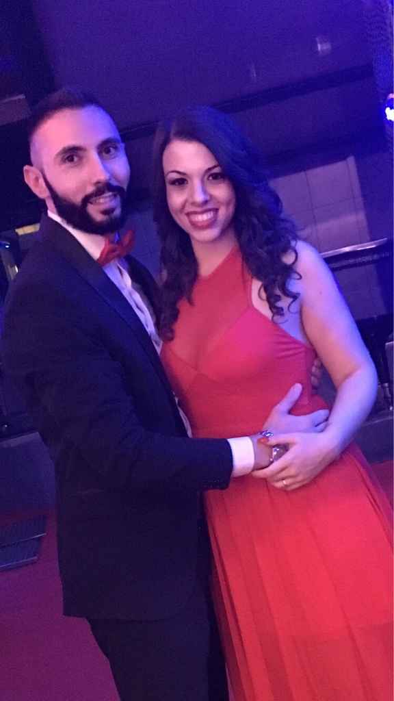 Presentati pubblicando una foto tua e del tuo fm - 1