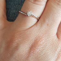 E ora mostraci una foto del tuo anello di fidanzamento! - 1