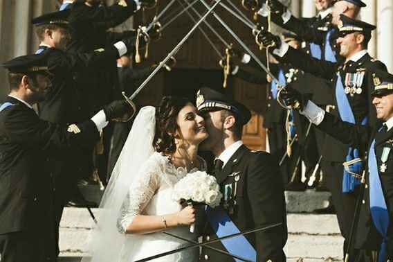 Matrimonio in divisa.... - 1