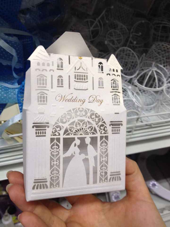 Che ne dite di questi portaconfetti e buste per le wedding bag? - 1