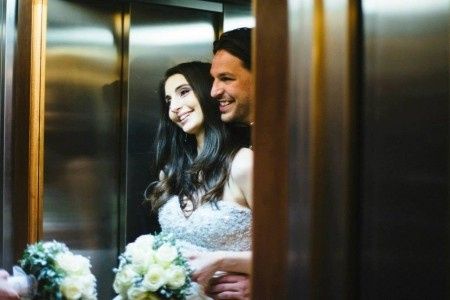 salendo in ascensore