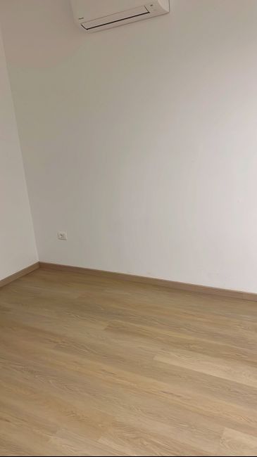 Gres su pavimento esistente e Infissi 3