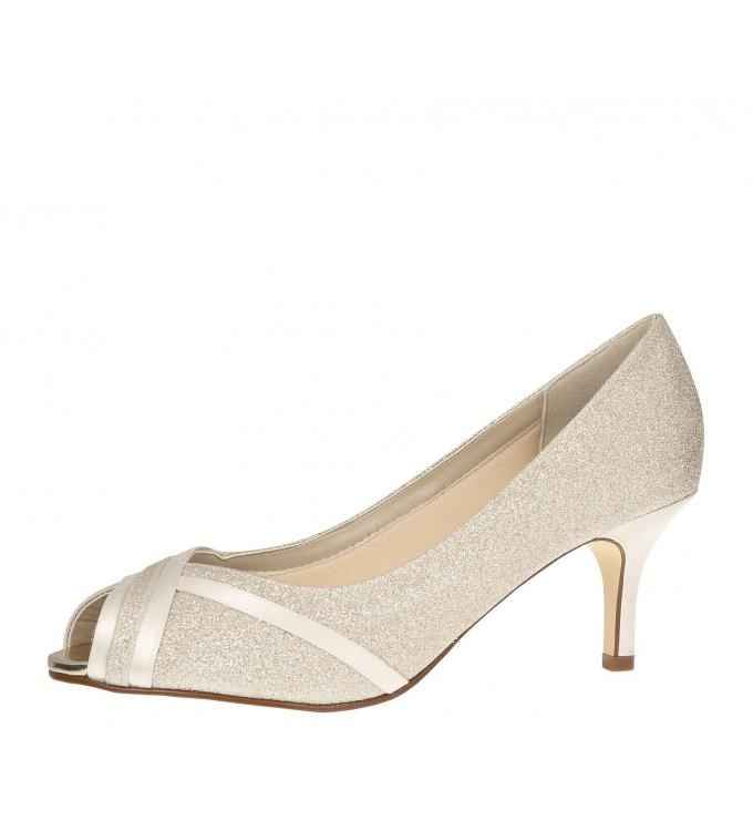 Scarpe da sposa ordinate