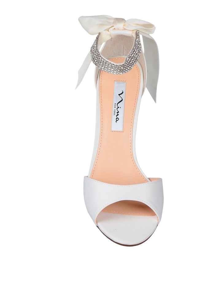 Secondo paio di sandali - 2