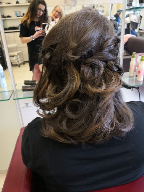 Dubbio acconciatura - 4