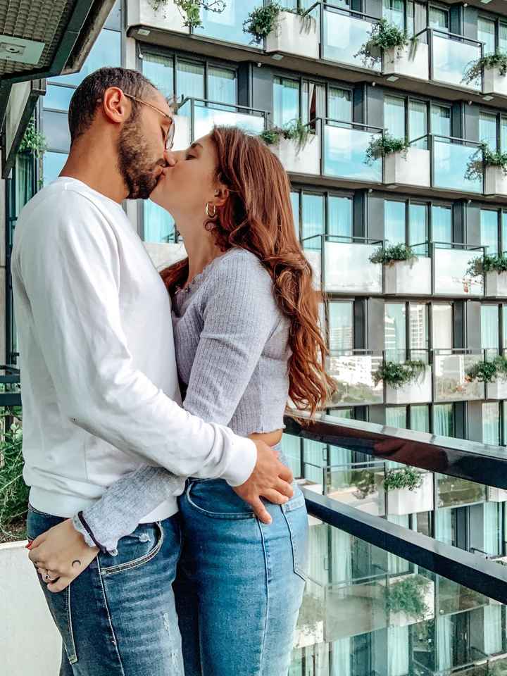 Postate una foto di voi due 👇 - 1