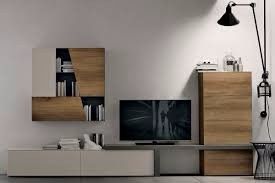 2. Parete attrezzata