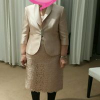 Dilemma abito della mamma, urge consiglio - 3