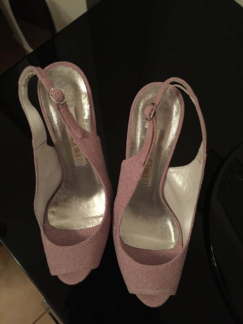 Scarpe sposa....bianche o colorate? mi fate vedere le vostre? - 1