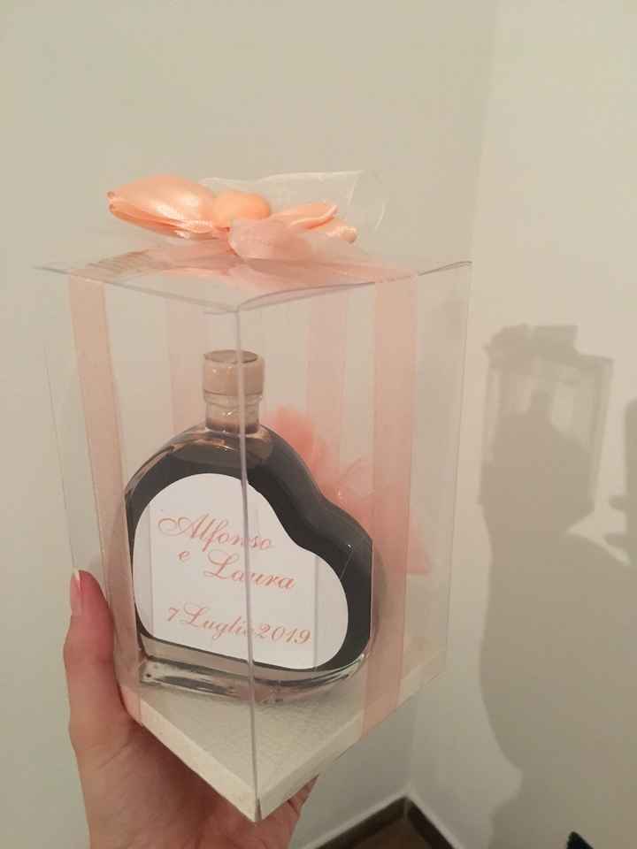 Mi fate vedere le vostre bomboniere? - 1