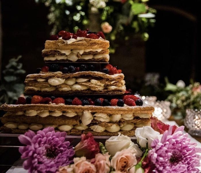 Torta nozze con fiori 7