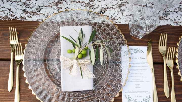 Sposine avere qualche idea per dei segnaposto originali a tema ulivo?...opteremo per colori come il 