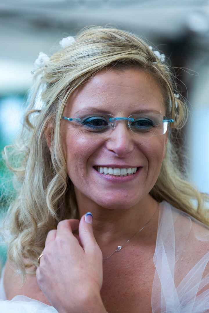 sposa con gli occhiali