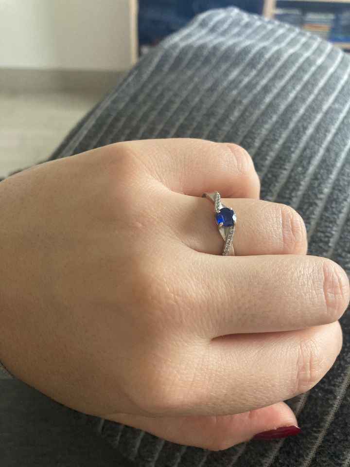 Come è il vostro anello di fidanzamento?? - 1