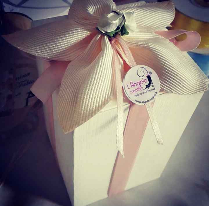 Mi fate vedere le vostre bomboniere? - 1