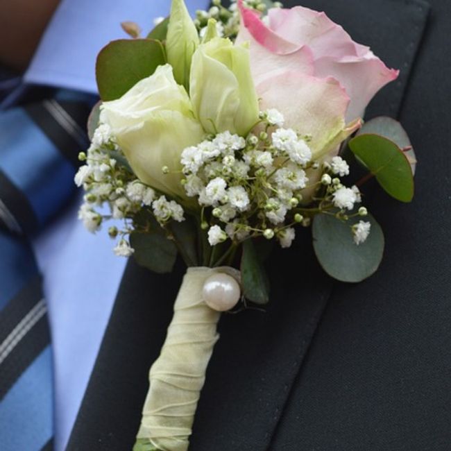 Boutonnière🌹: un must per lo sposo 6