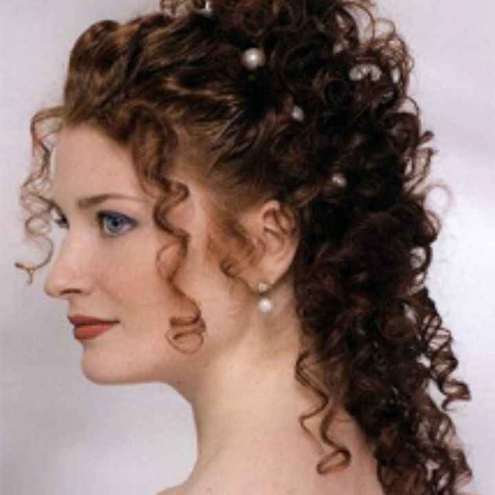 Acconciature per capelli ricci ? - 4