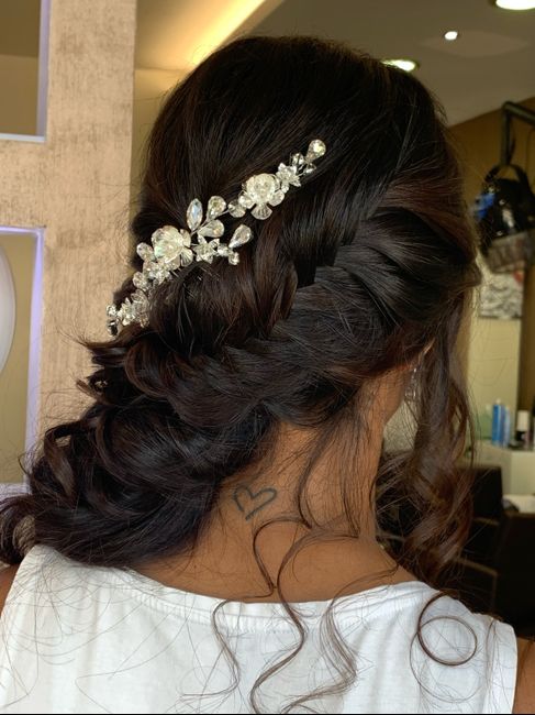 Cosa dite della mia acconciatura? - 4