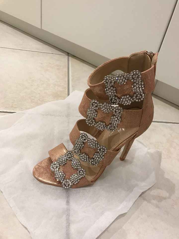 Finalmente scarpe! - 1