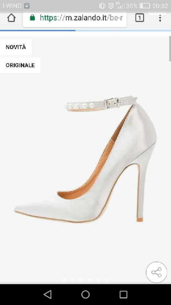  Scarpe bianche.....vi Odio! - 1