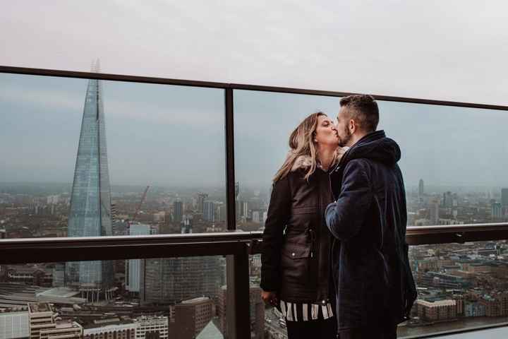 Si è inginocchiato nel farmi la proposta: V o F? - 1