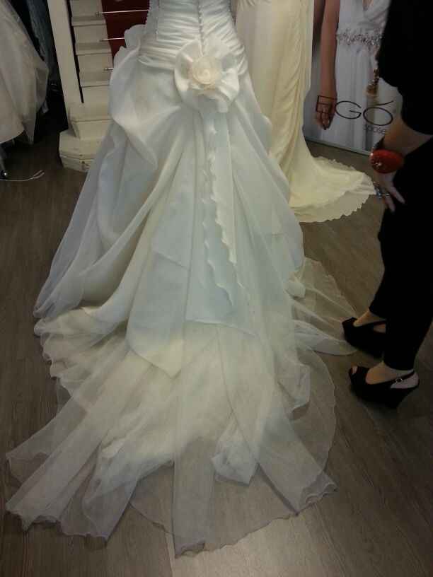 E il fiocco dietro?? - 1