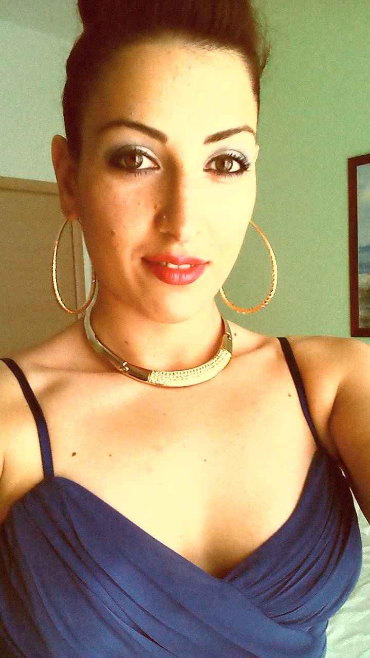 Una nostra foto da bambina e da adulta - 2