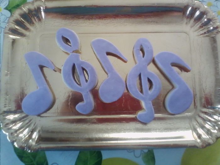 Segnatavolo tema musicale - 1