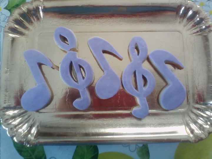 Segnatavolo tema musicale - 1