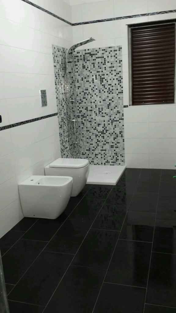 Mattonelle, pavimenti bagno?mi fate vedere? - 3