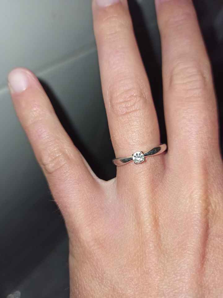 Come è il vostro anello di fidanzamento?? - 1