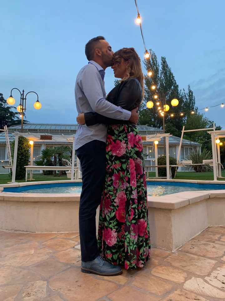 Postate una foto di voi due 👇 - 1